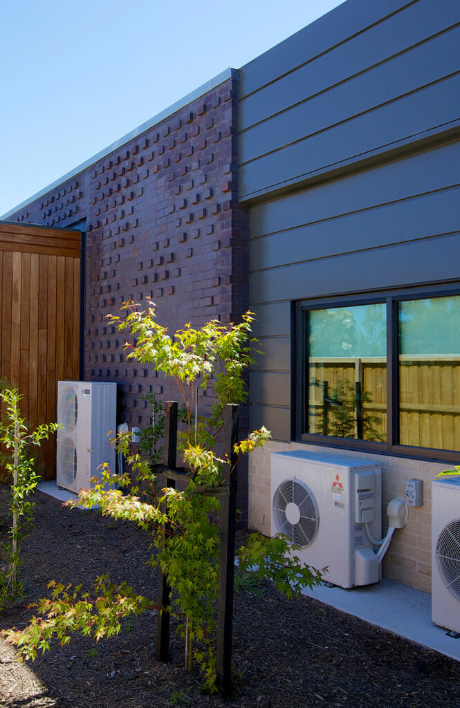 Air Conditioner Service and Repairs Melbourne Commercial Air Con